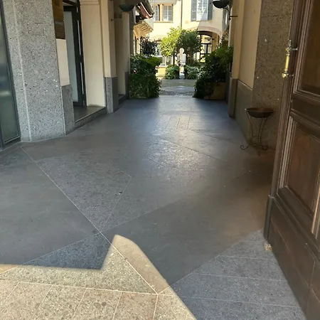 Piazza Duomo Al 55 3* 보게라